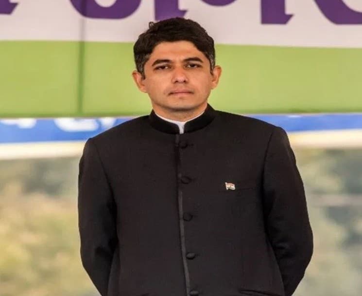 Amit Kataria - The Richest IAS Officer in India
